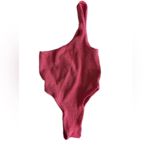 Oscar one-piece swimsuit by Bond-Eye - Picture 8 of 10